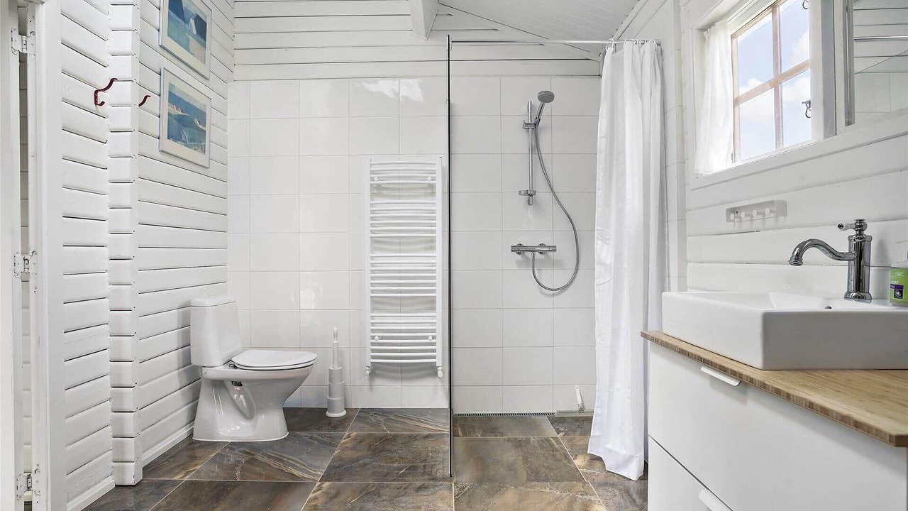 Photo of Bathroom in Tversted