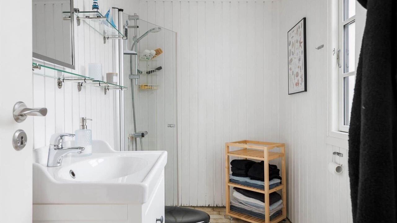 Photo of Bathroom in Tuen