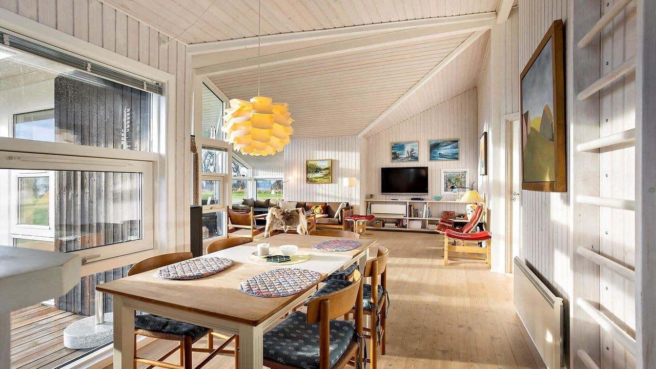 Photo of Others in Soeby