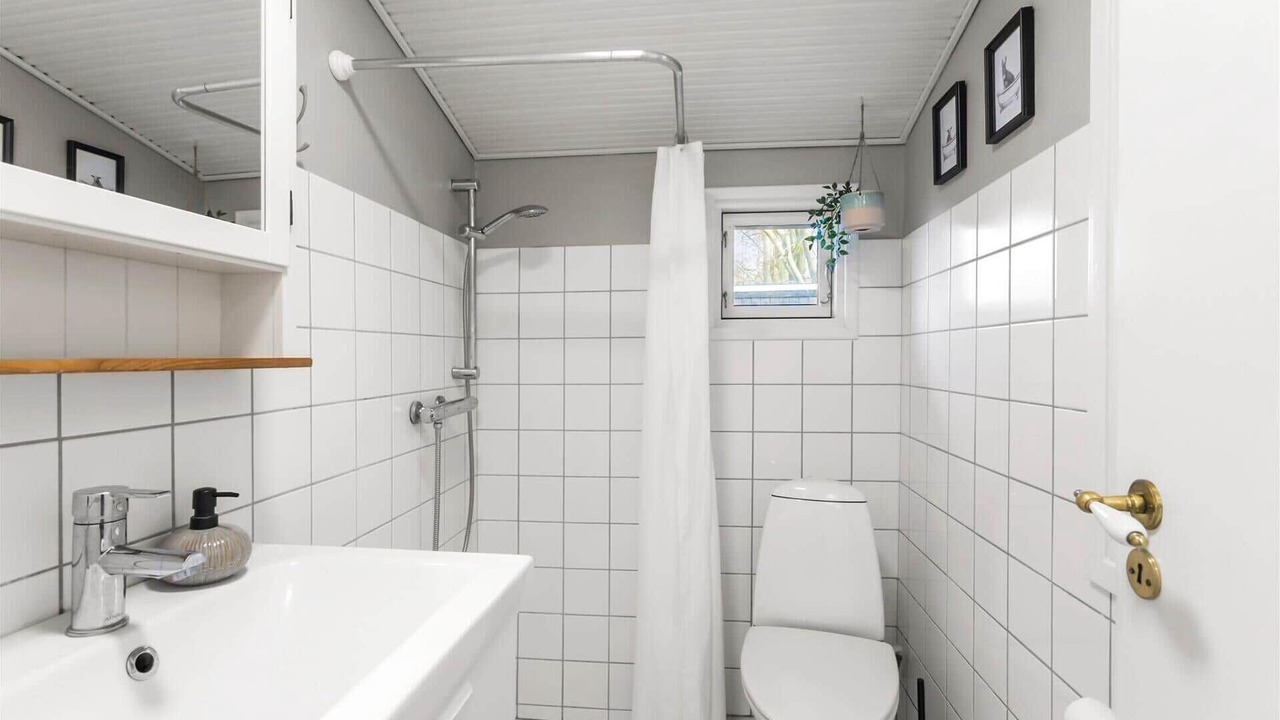 Photo of Bathroom in Soby