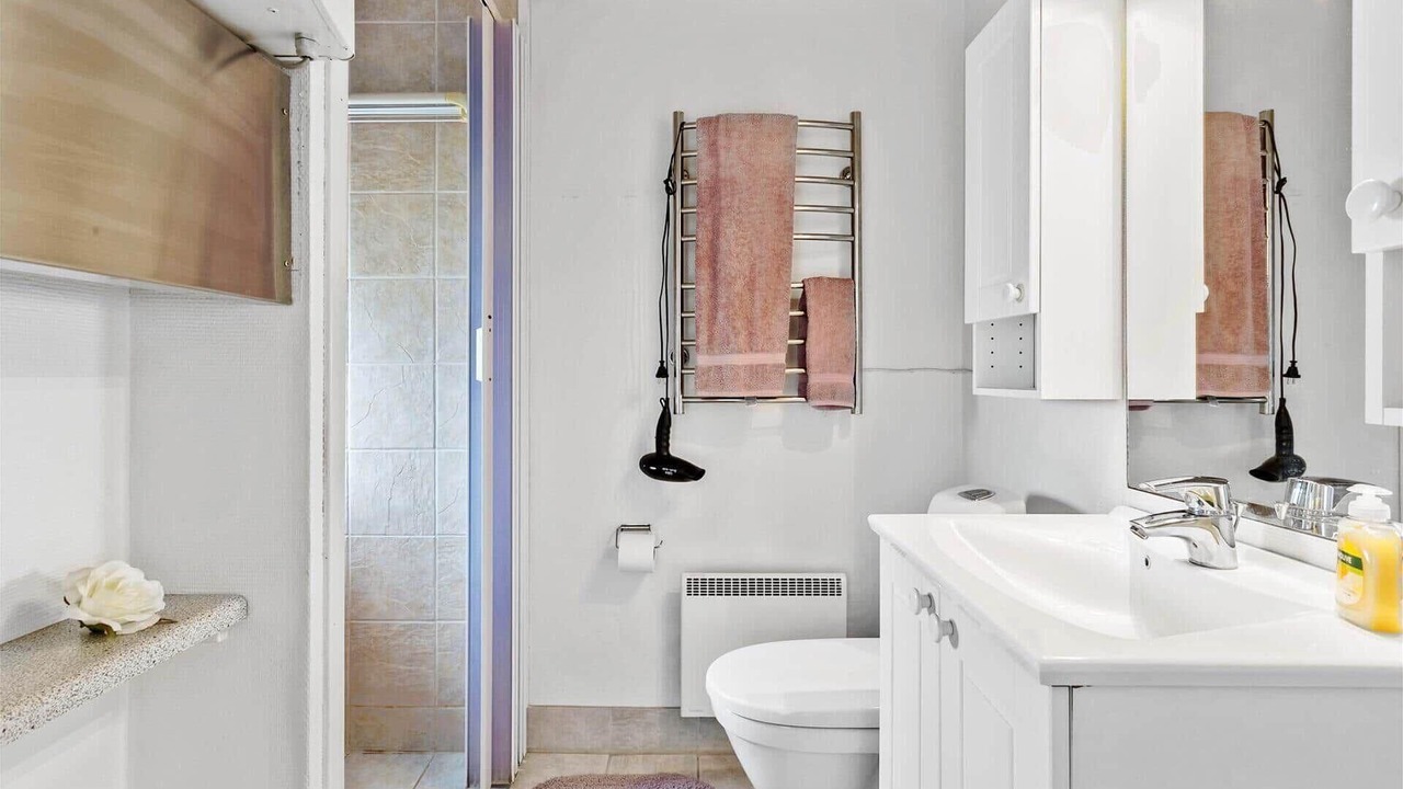 Photo of Bathroom in Aeroskobing