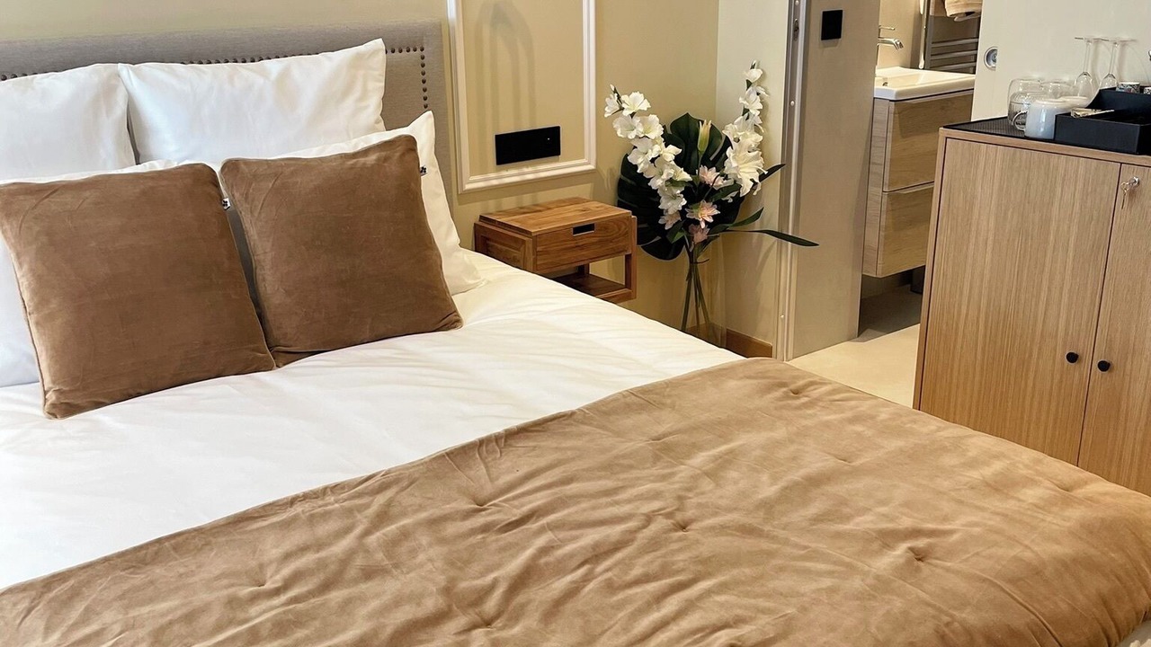 Photo of Bedroom in 17th Arrondissement