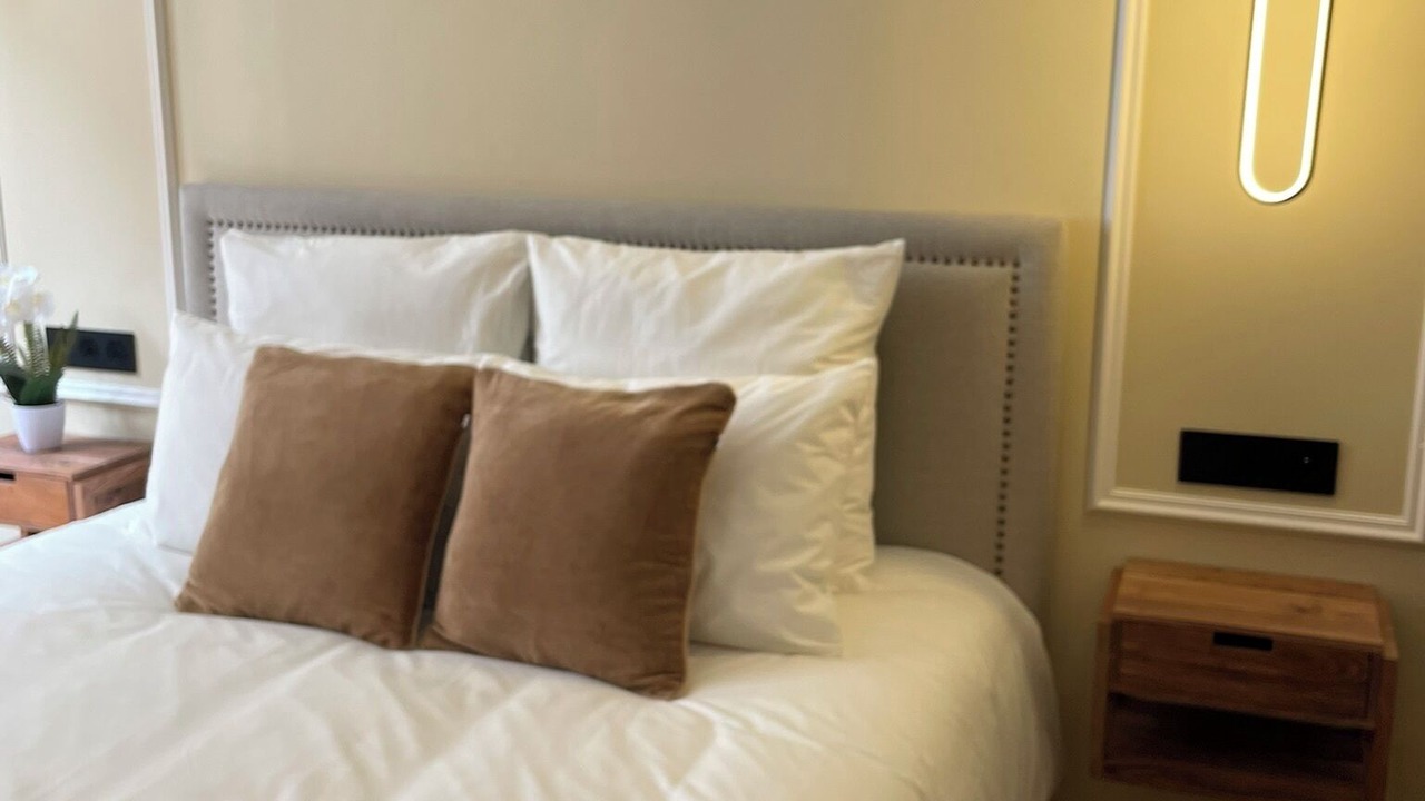 Photo of Bedroom in 17th Arrondissement
