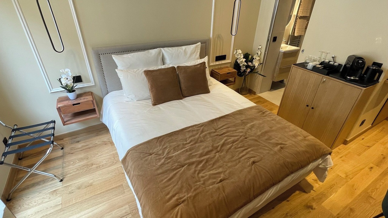 Photo of Bedroom in 17th Arrondissement