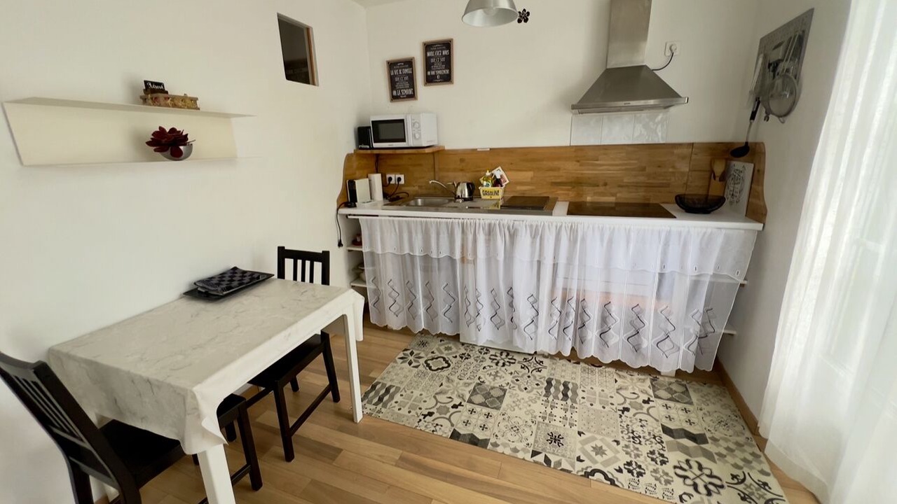 Photo of Kitchen in Bedarieux (ornac)