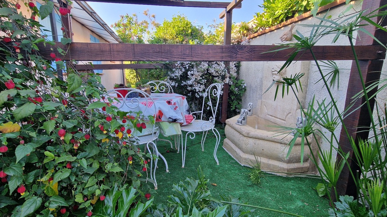 Photo of Outdoor in Lunel