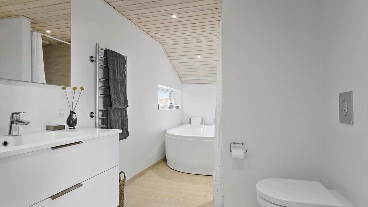 Photo of Bathroom in Hirtshals