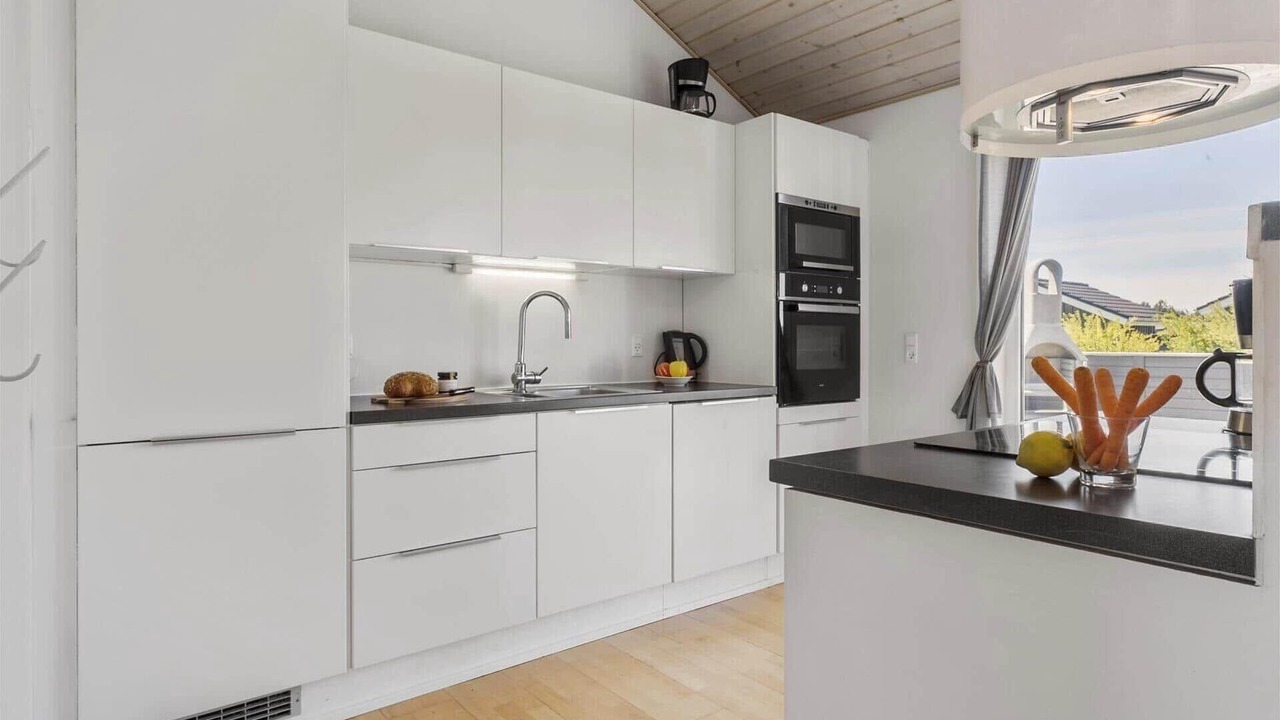 Photo of Kitchen in Tranum