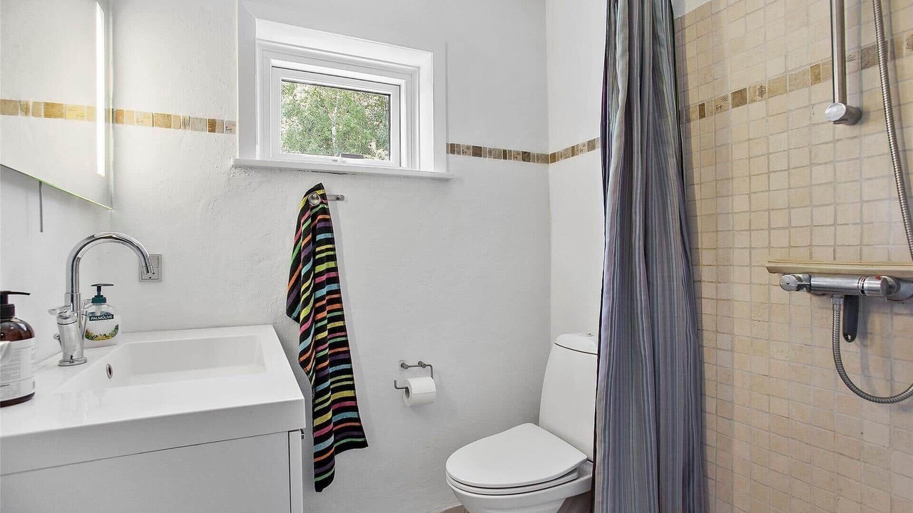 Photo of Bathroom in Brovst