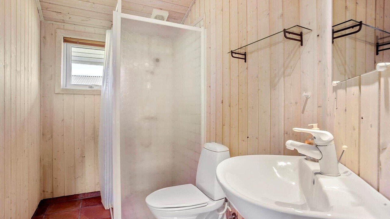 Photo of Bathroom in Lild Strand