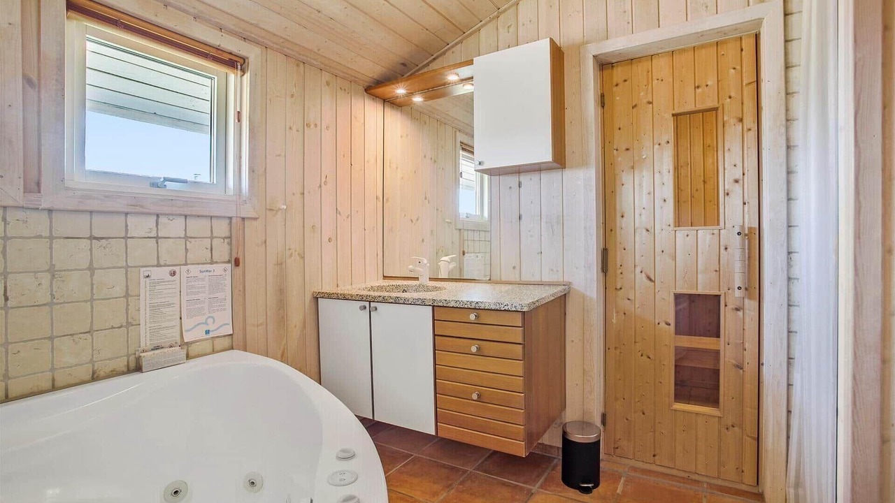 Photo of Bathroom in Lild Strand