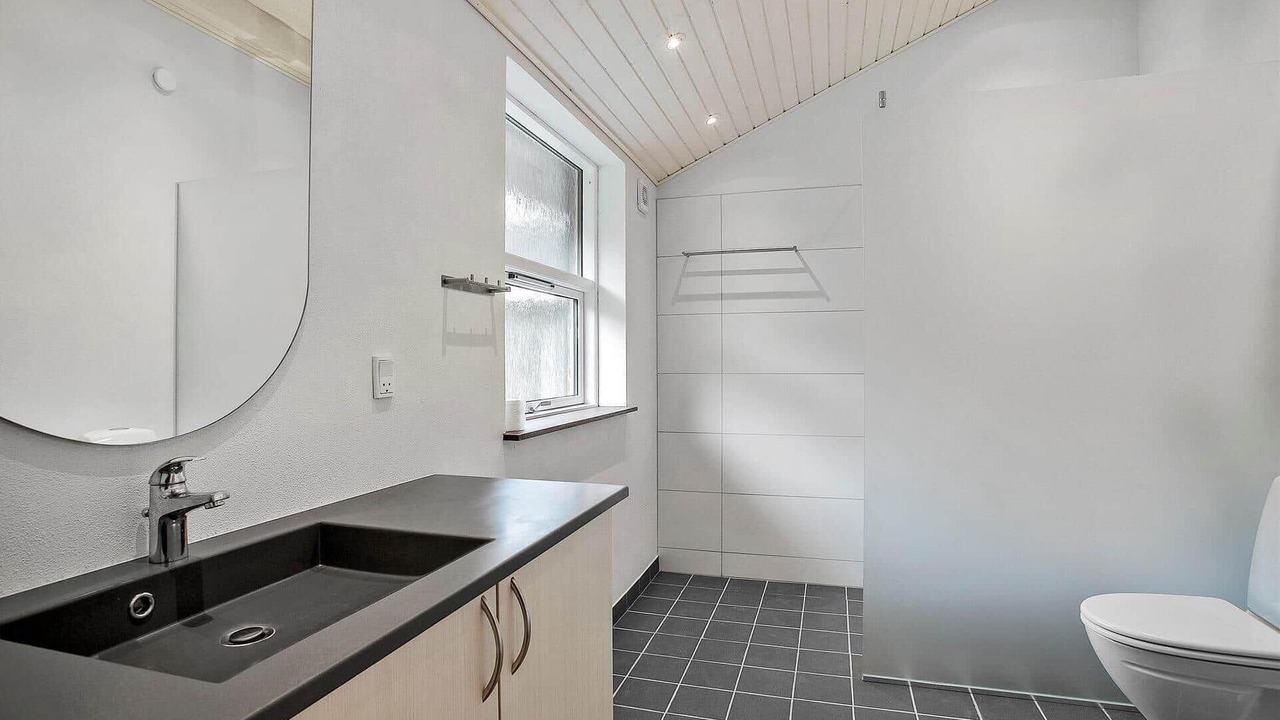 Photo of Bathroom in Brovst