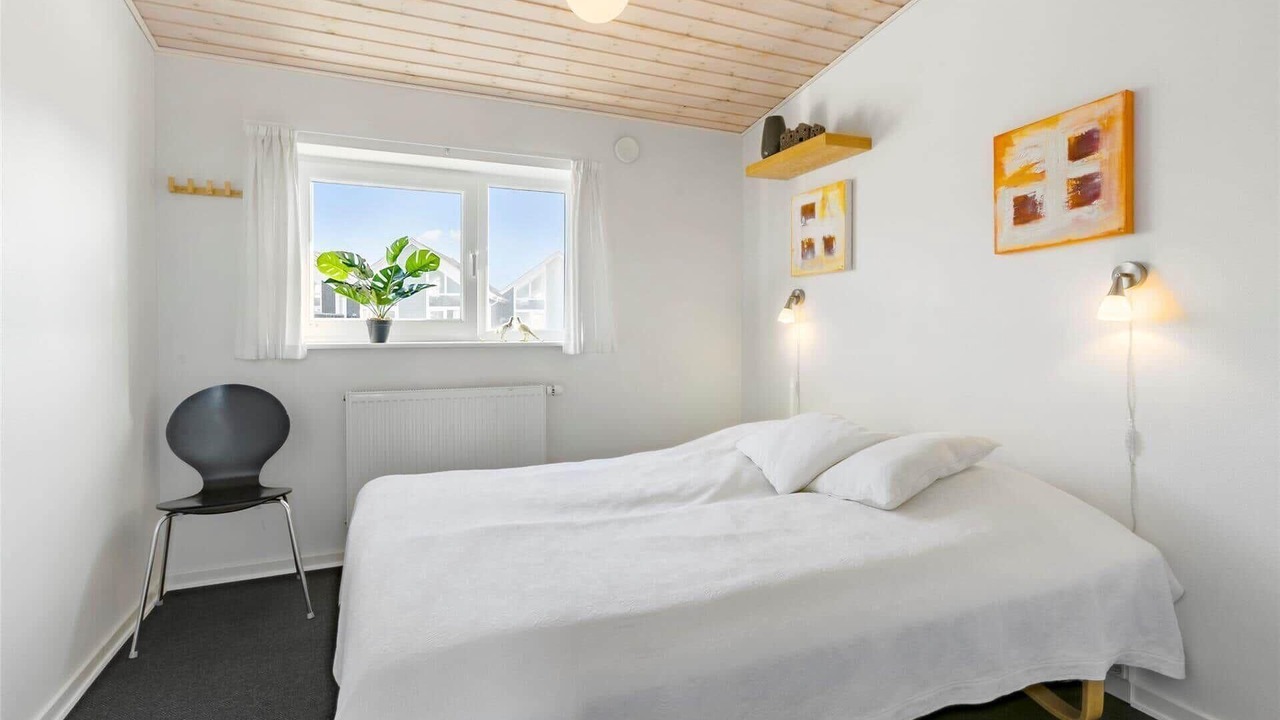 Photo of Bedroom in Lokken