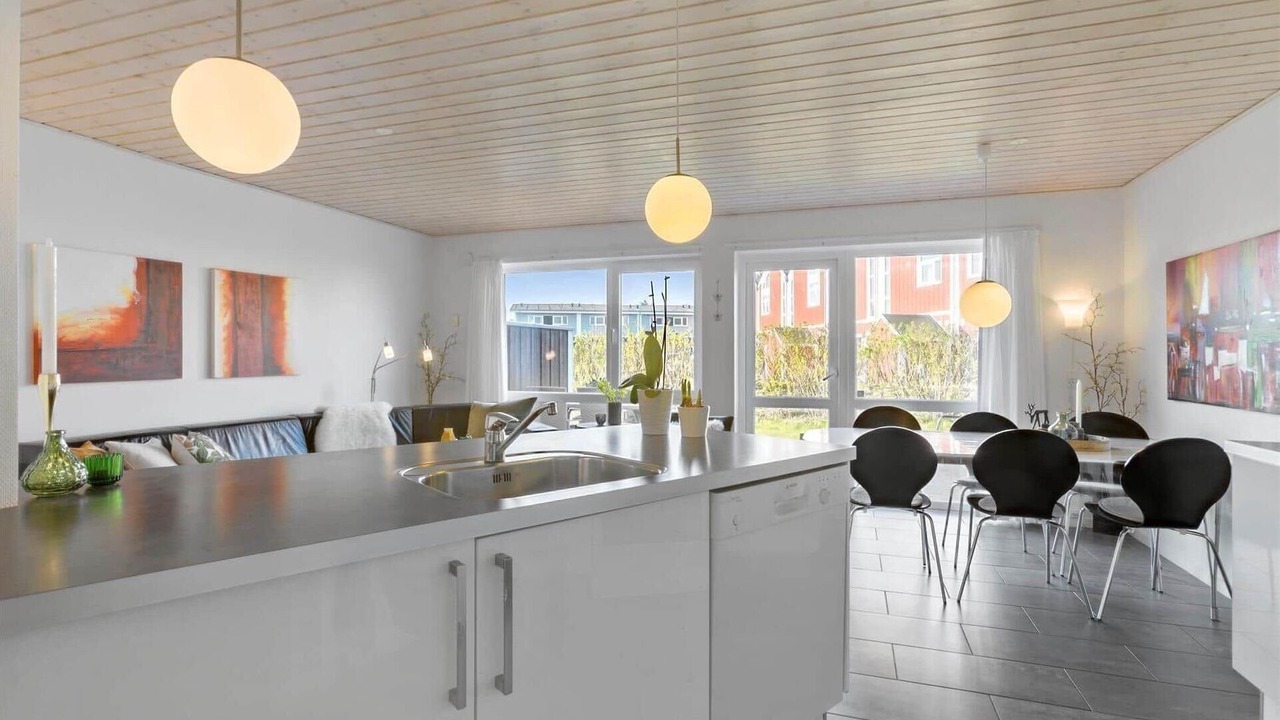 Photo of Others in Lokken