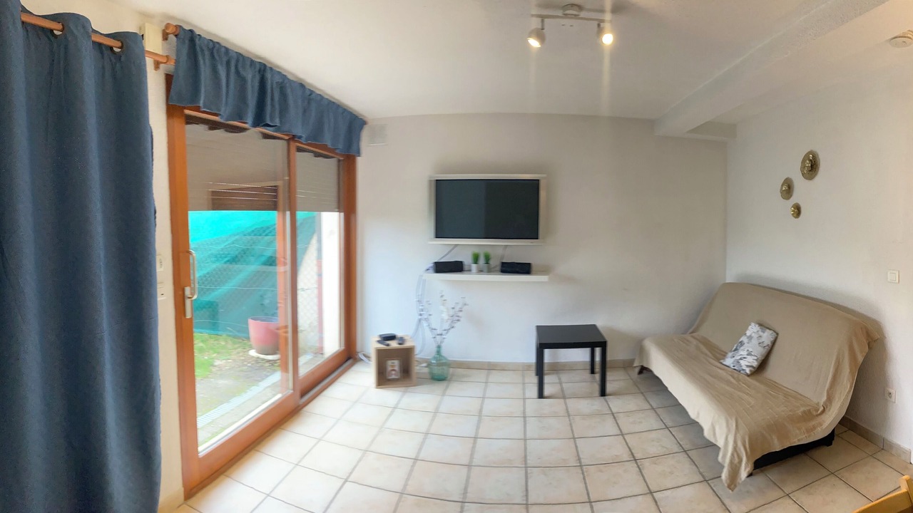 Photo of Livingroom in Giron