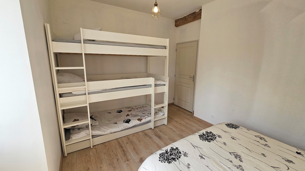 Photo of Bedroom in Magny