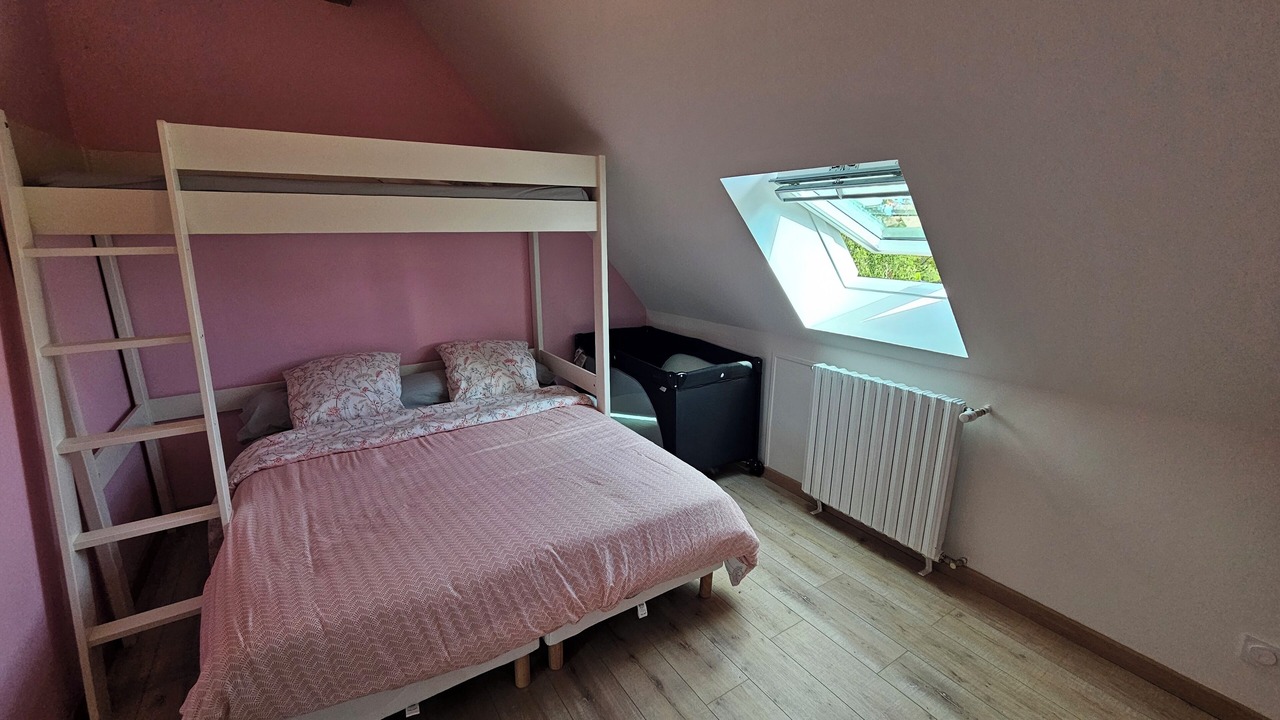 Photo of Bedroom in Magny