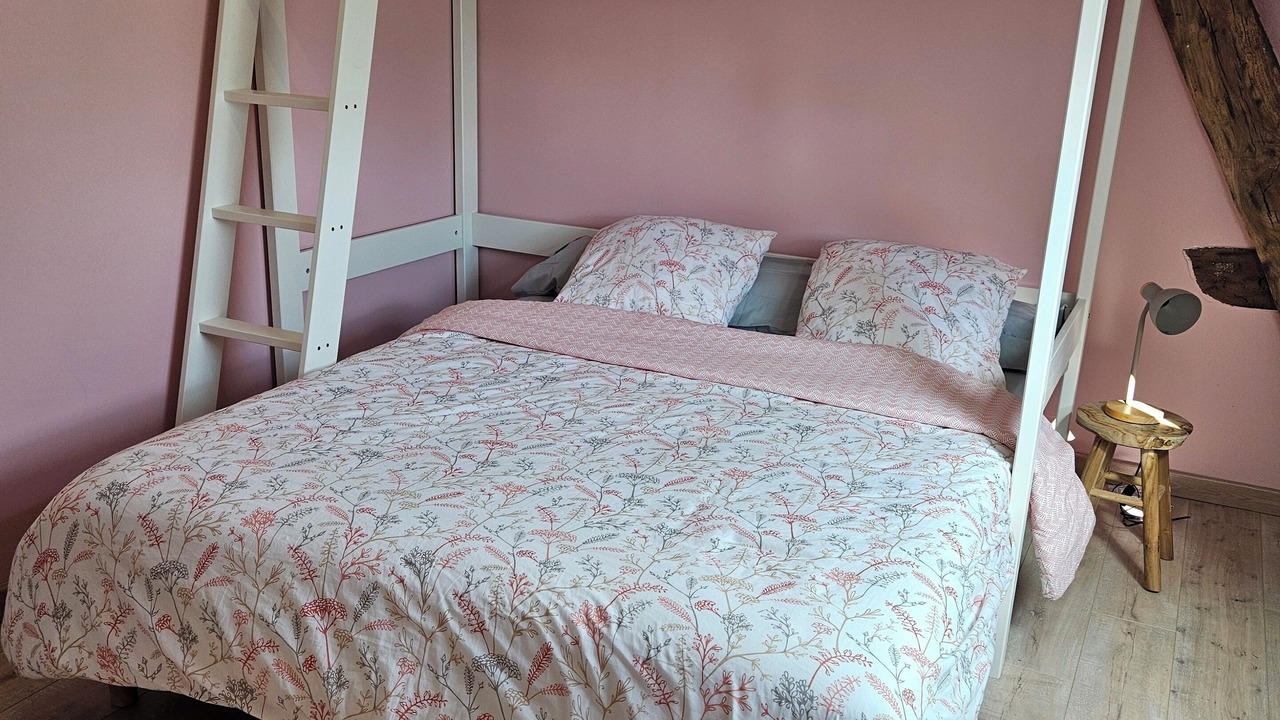 Photo of Bedroom in Magny
