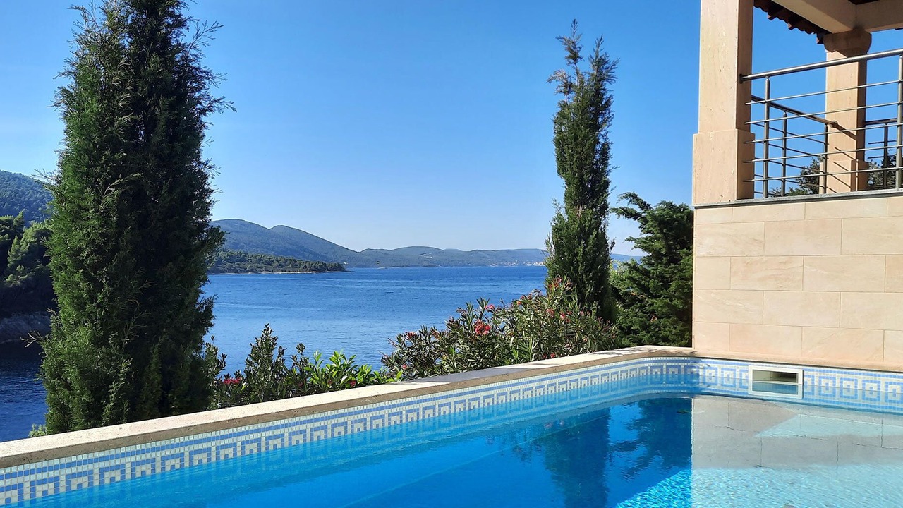 Photo of Outdoor in Blato
