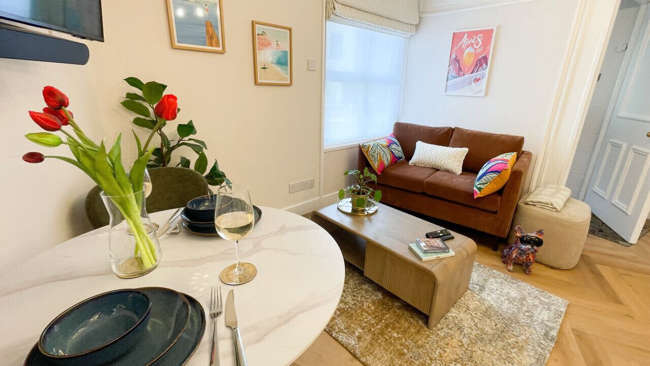 Photo of Livingroom in Cambridge