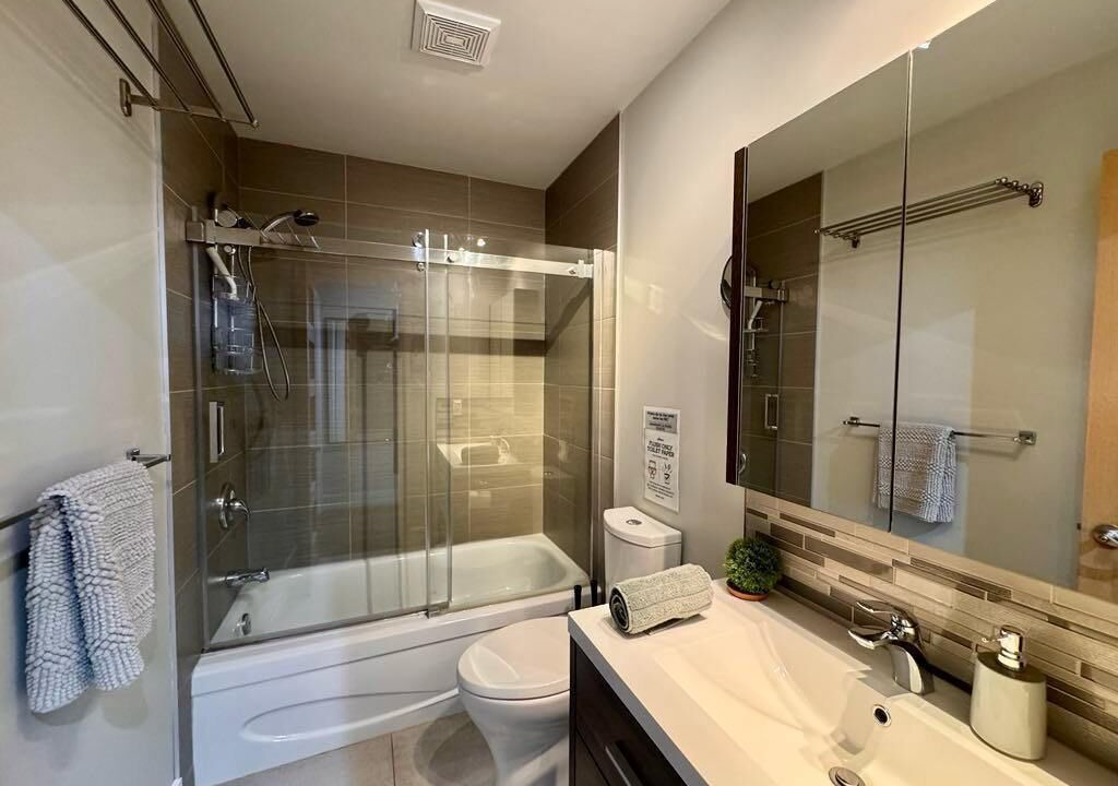 Photo of Bathroom in Magog