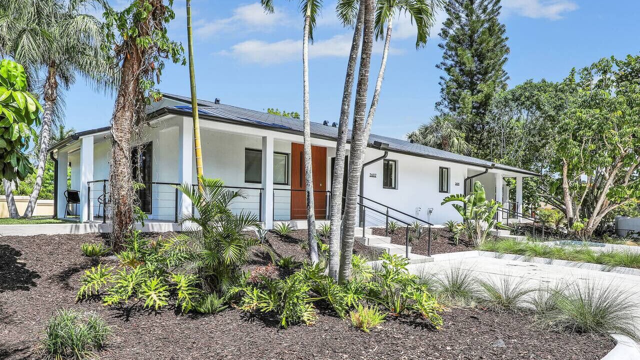 Photo of Outdoor in East Naples