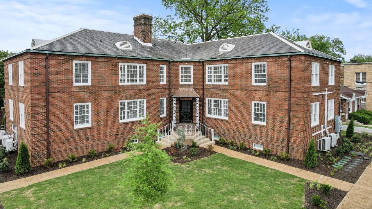 Photo of Others in Old Town