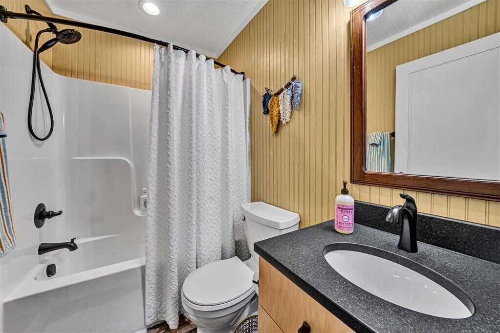 Photo of Bathroom in Lowesville