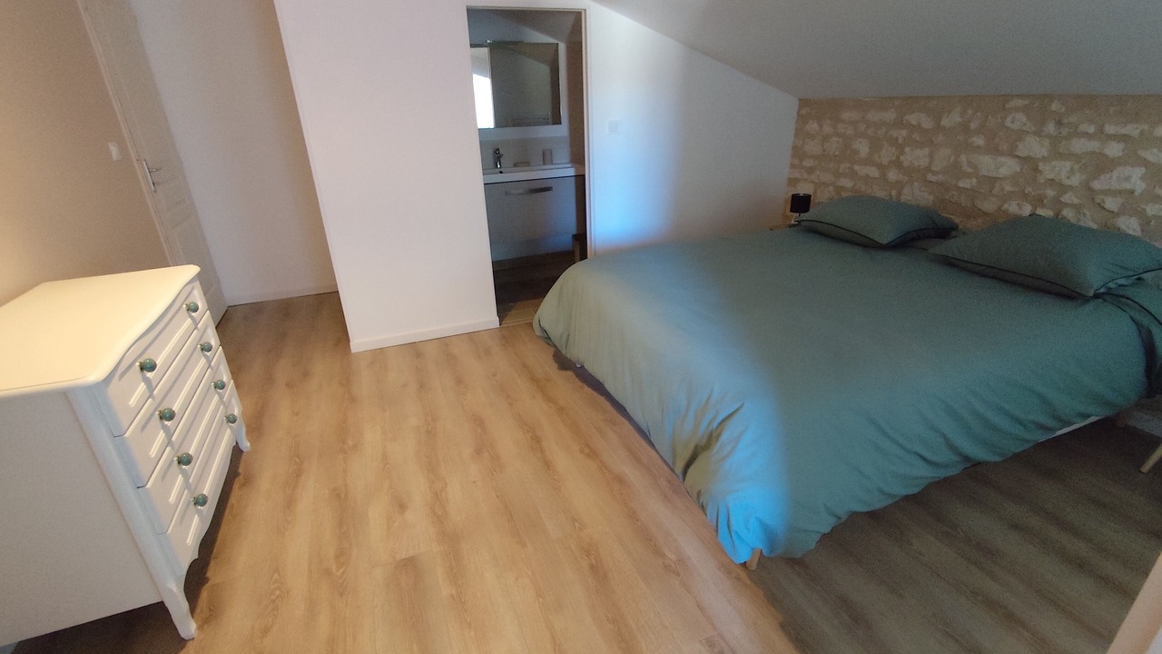 Photo of Bedroom in Loudun