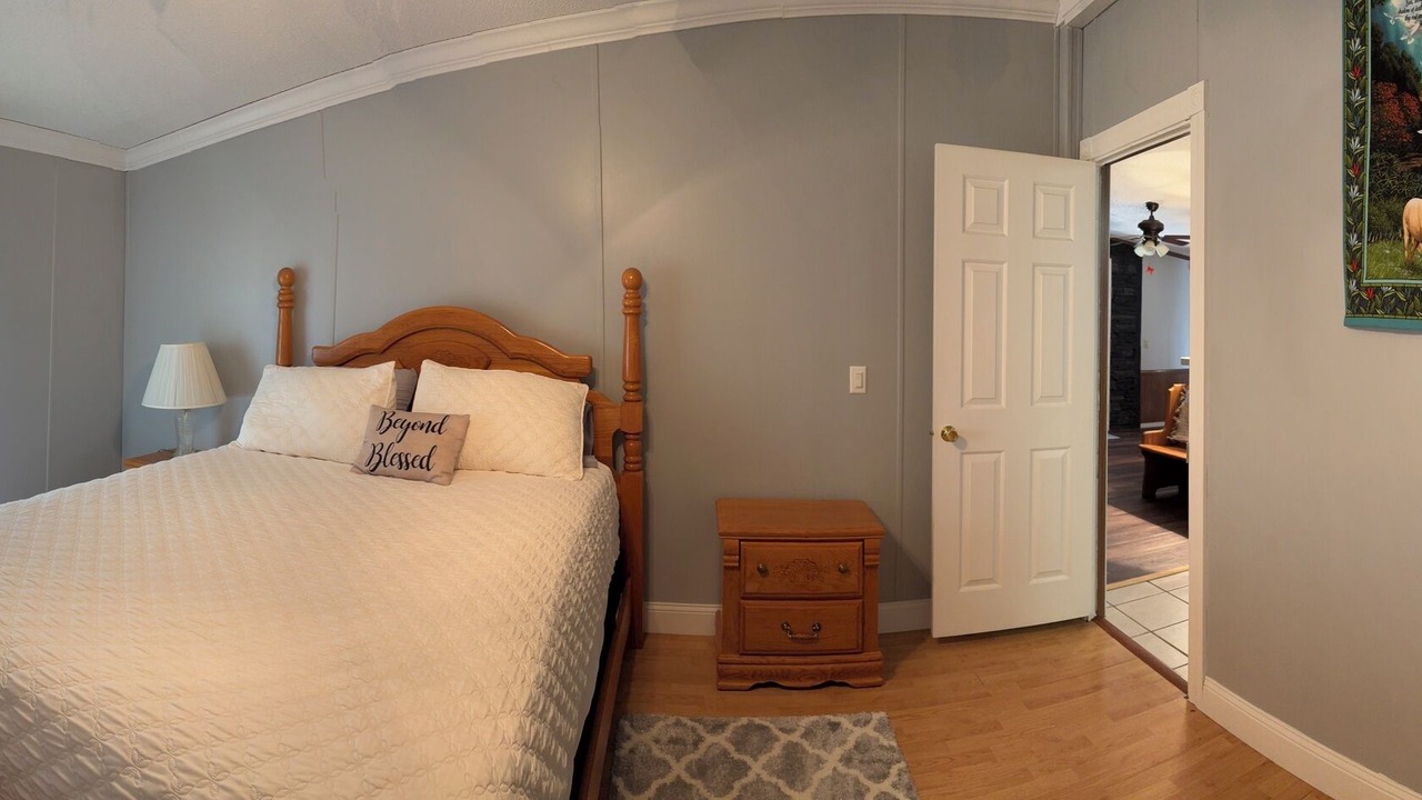 Photo of Bedroom in Pineville