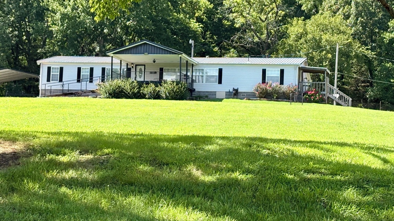 Photo of Outdoor in Pineville