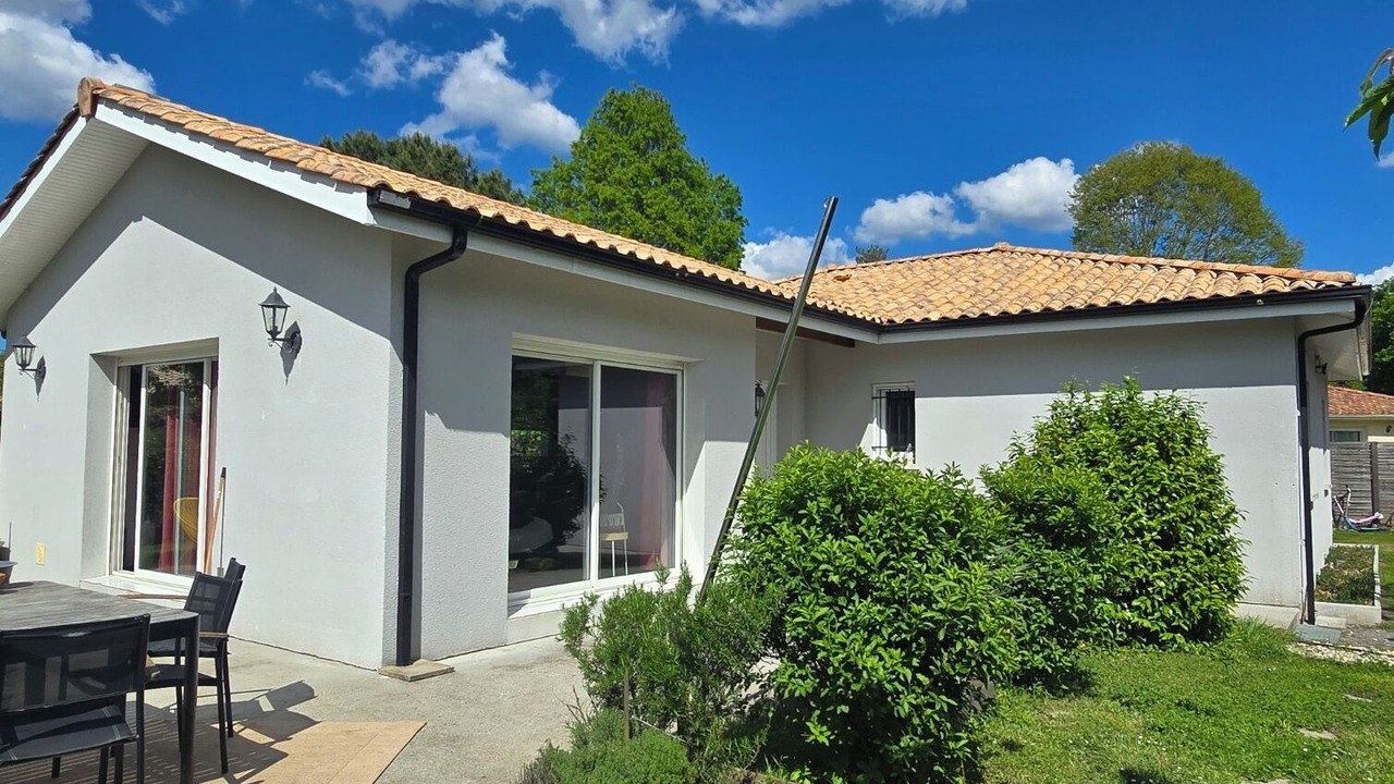 Photo of Outdoor in Gastes