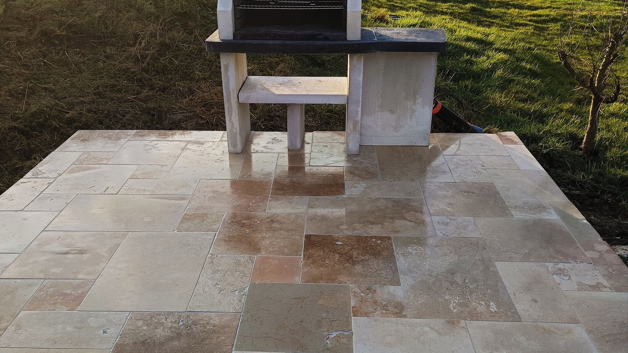 Photo of Patio Balcony in Flamets-Fretils