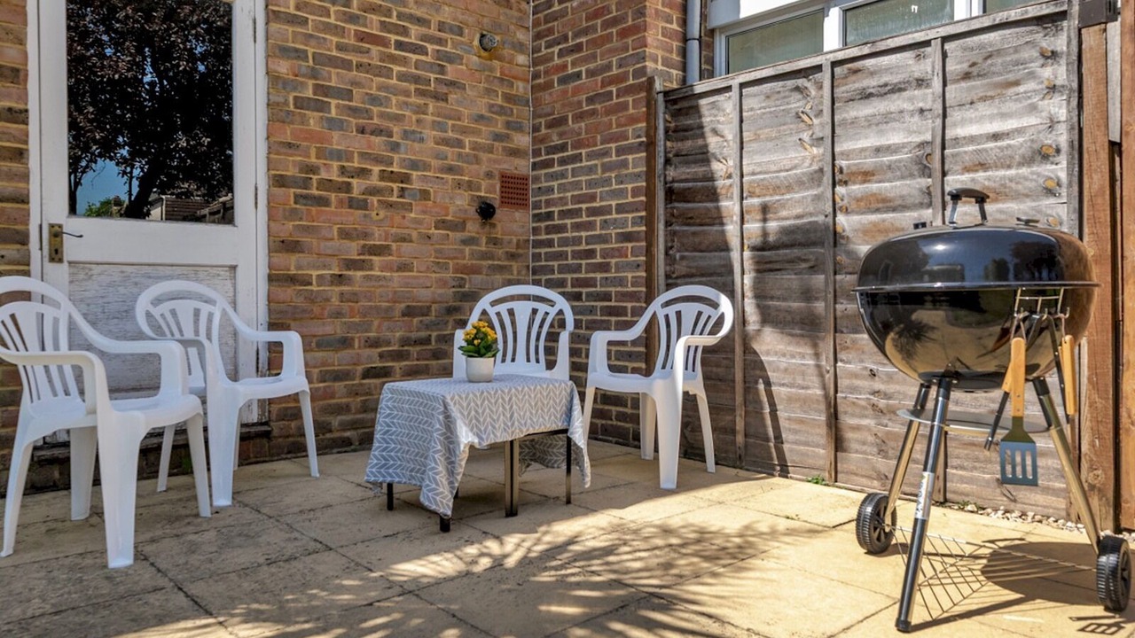 Photo of Outdoor in Walton-on-Thames