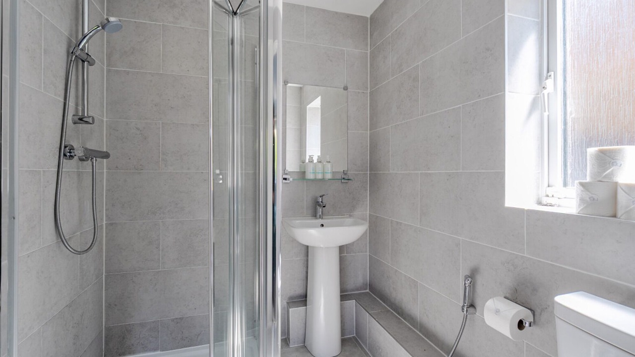 Photo of Bathroom in Walton-on-Thames