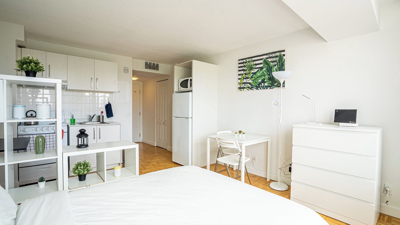 Photo of Bedroom in Downtown Montreal