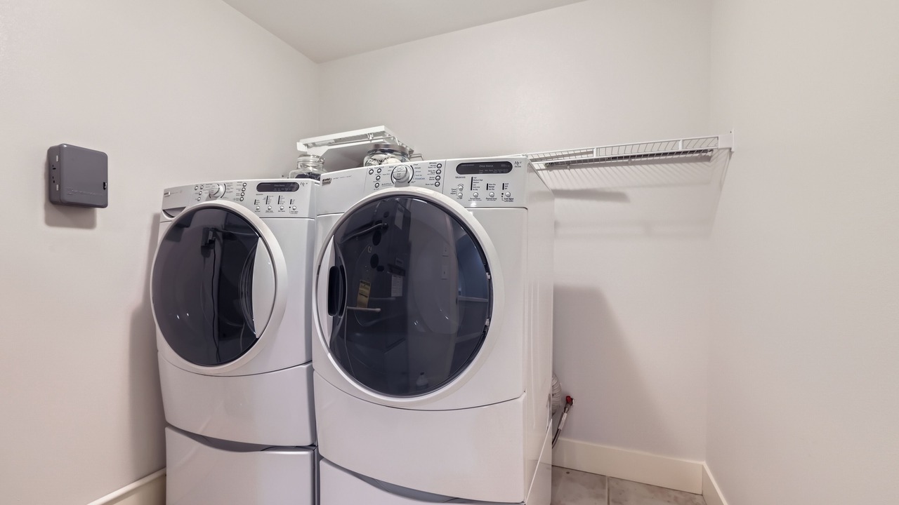 Photo of Others in Mann