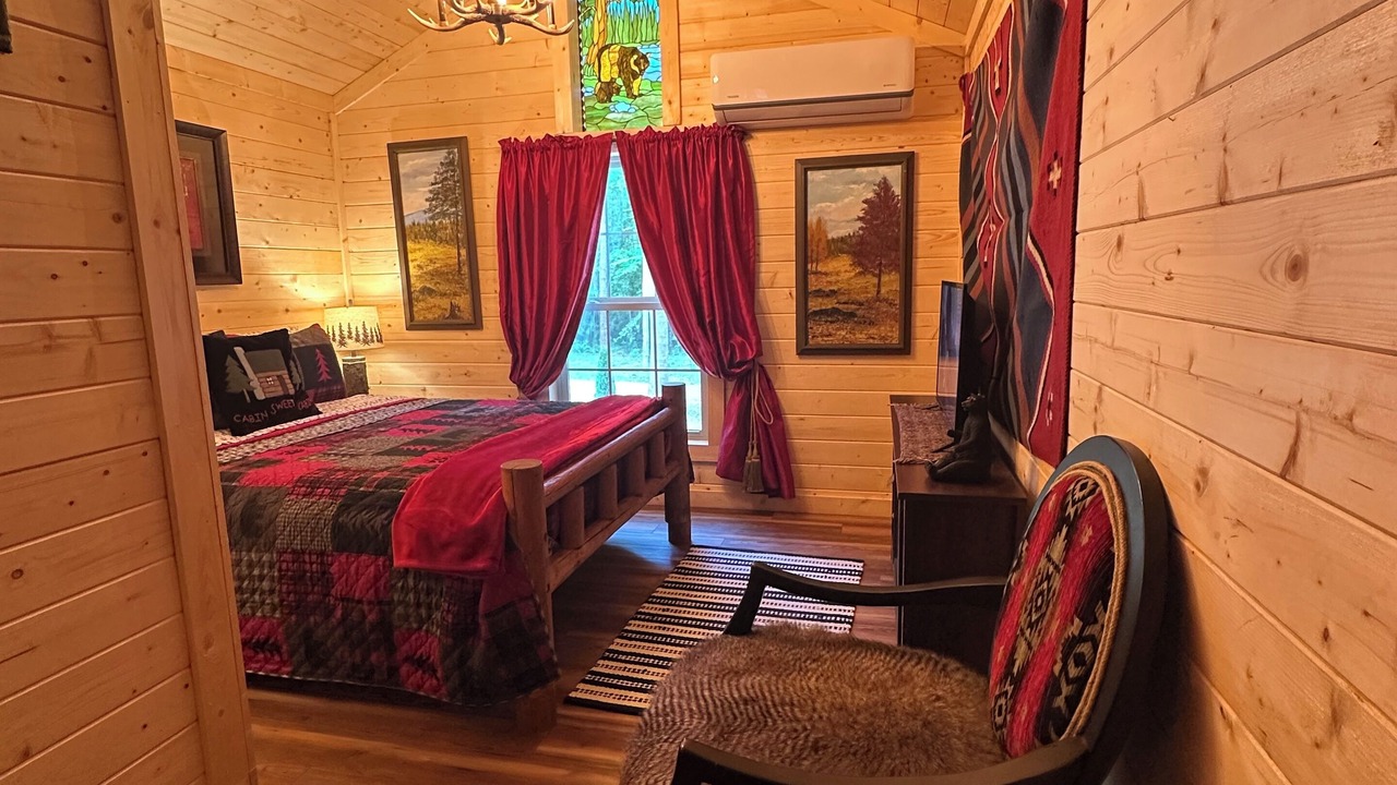 Photo of Bedroom in Cosby