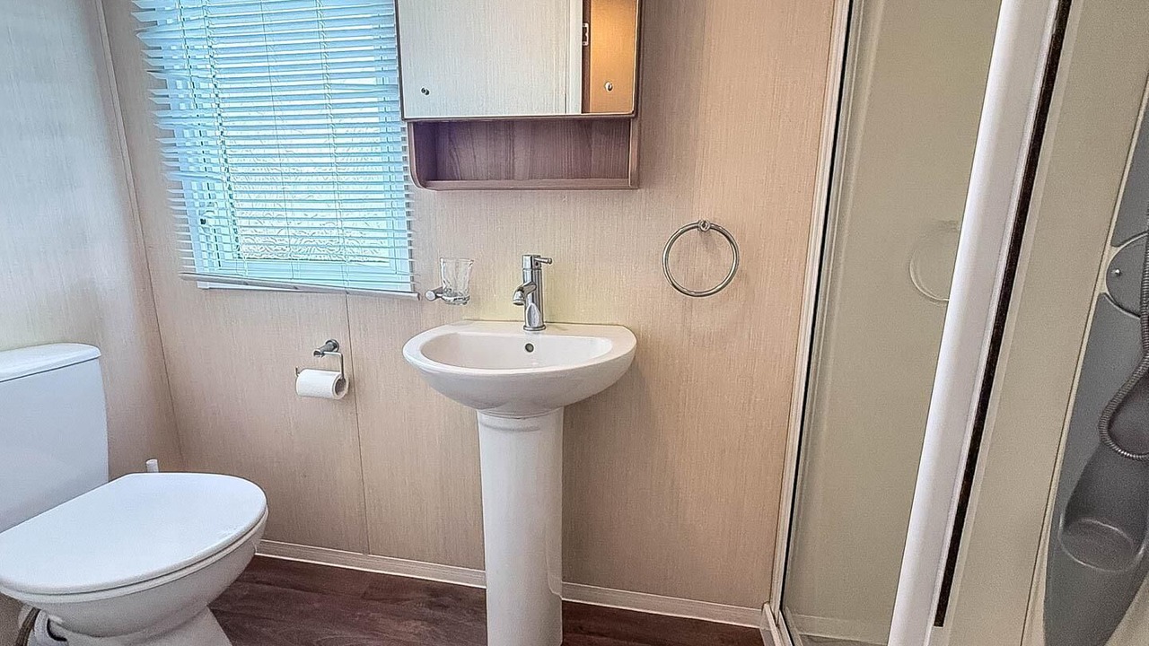 Photo of Bathroom in Hopton