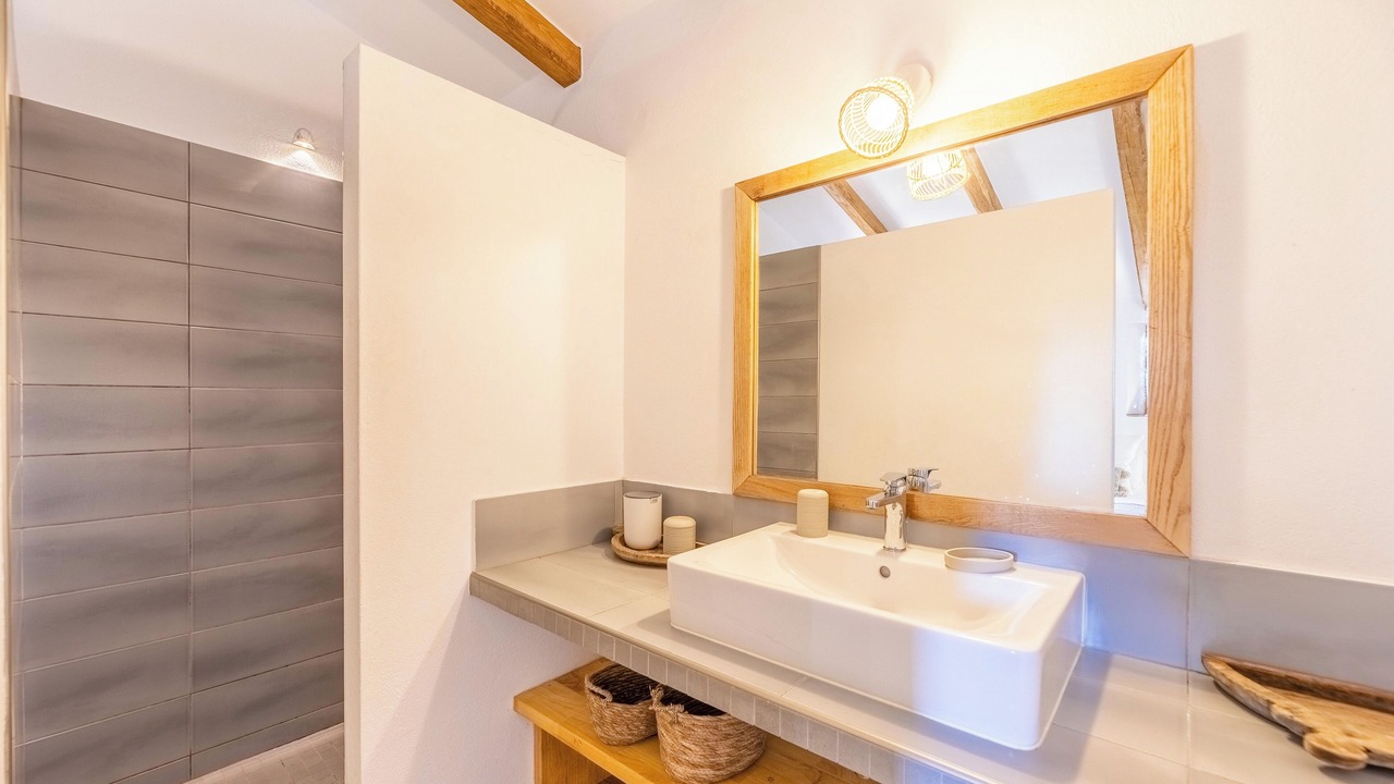 Photo of Bathroom in Sotta