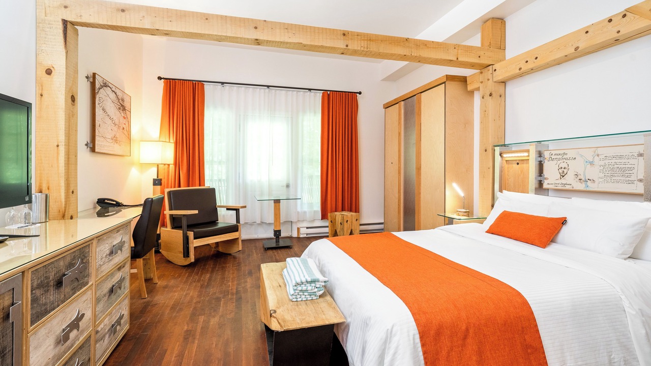 Photo of Bedroom in Saint-Paulin