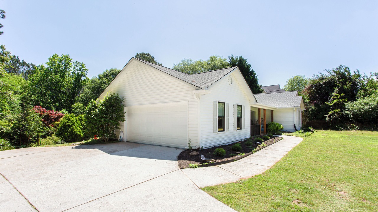 Photo of Outdoor in Loganville