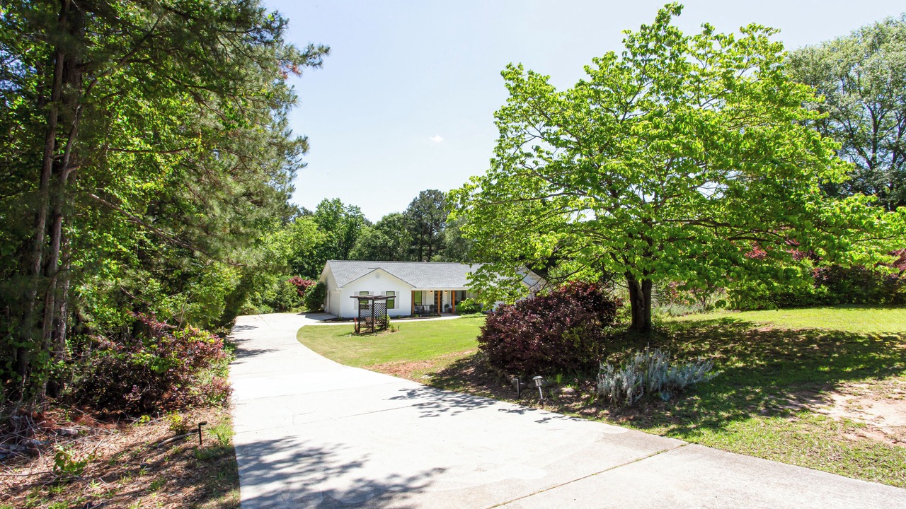 Photo of Outdoor in Loganville