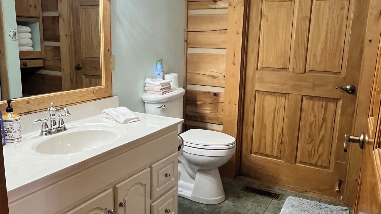 Photo of Bathroom in Bean Station