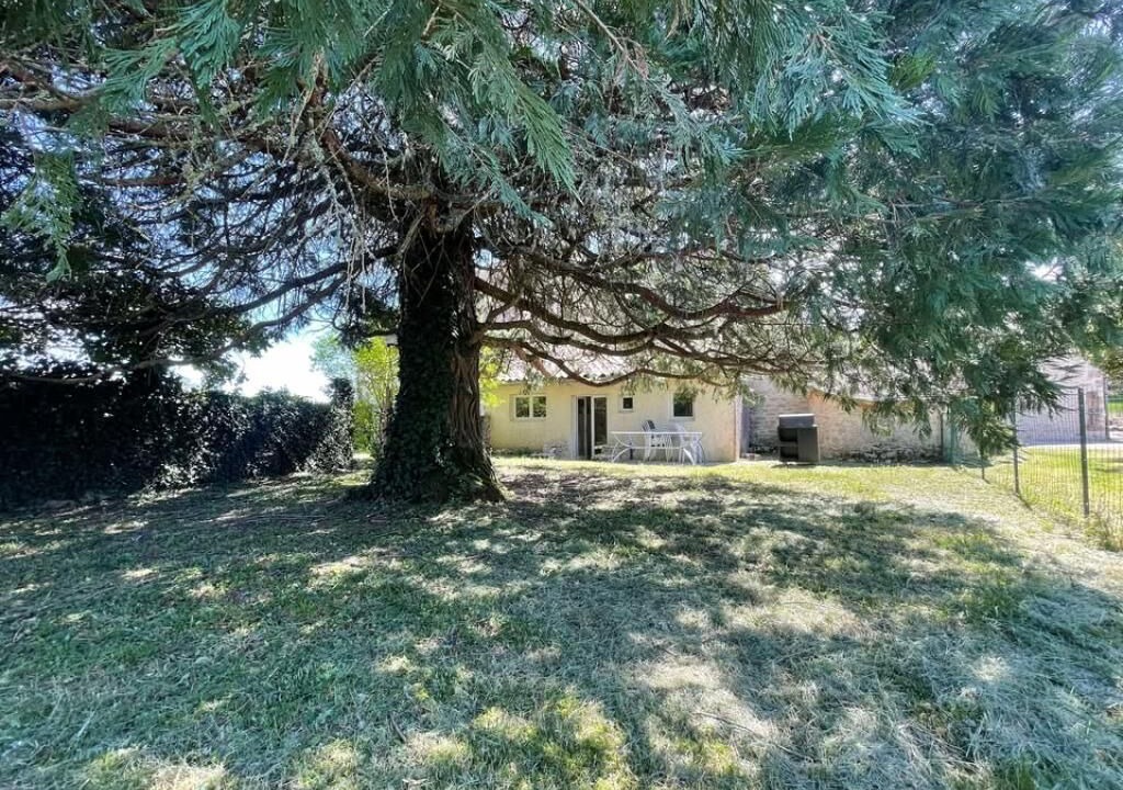 Photo of Outdoor in Martel