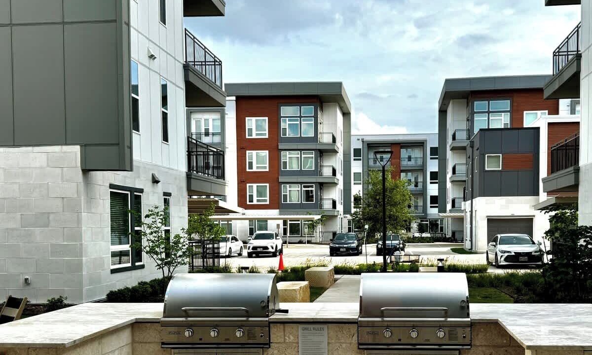 Photo of Outdoor in McNeil