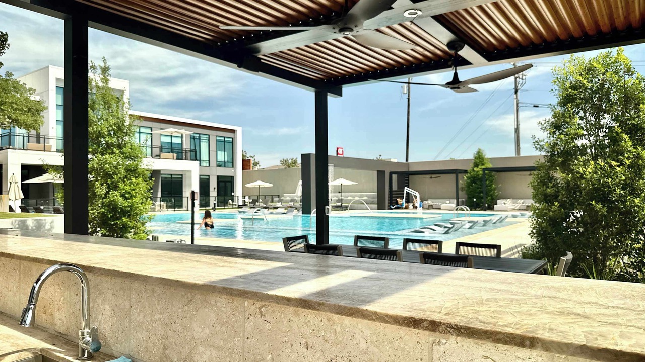 Photo of Outdoor in McNeil