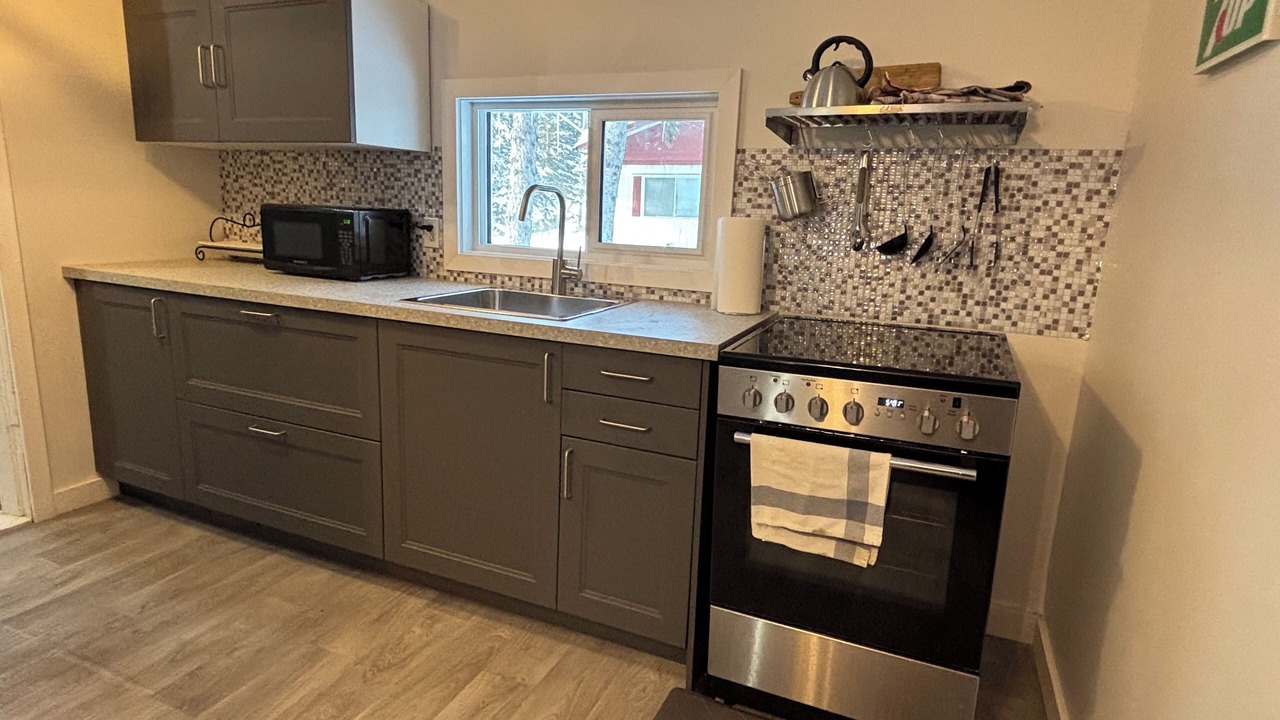 Photo of Kitchen in Division No. 16