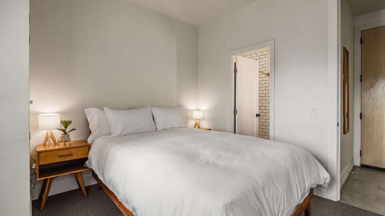 Photo of Bedroom in Downtown Anchorage