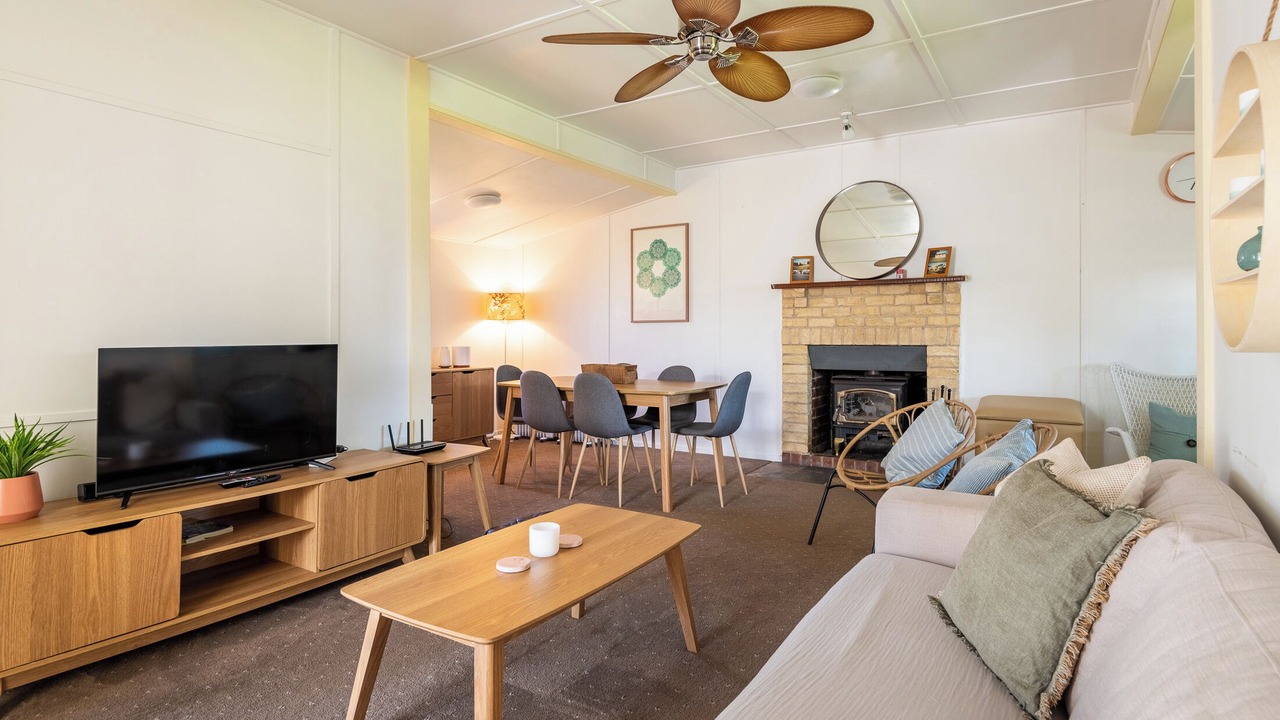 Photo of Livingroom in Currarong